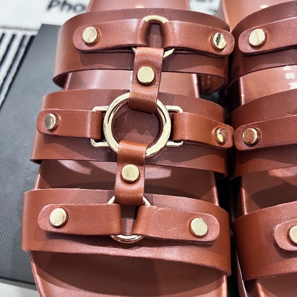 Marc Fisher Verity Fisherman Flat Leather Footbed Strappy Design Sandal - Picture 6 of 10